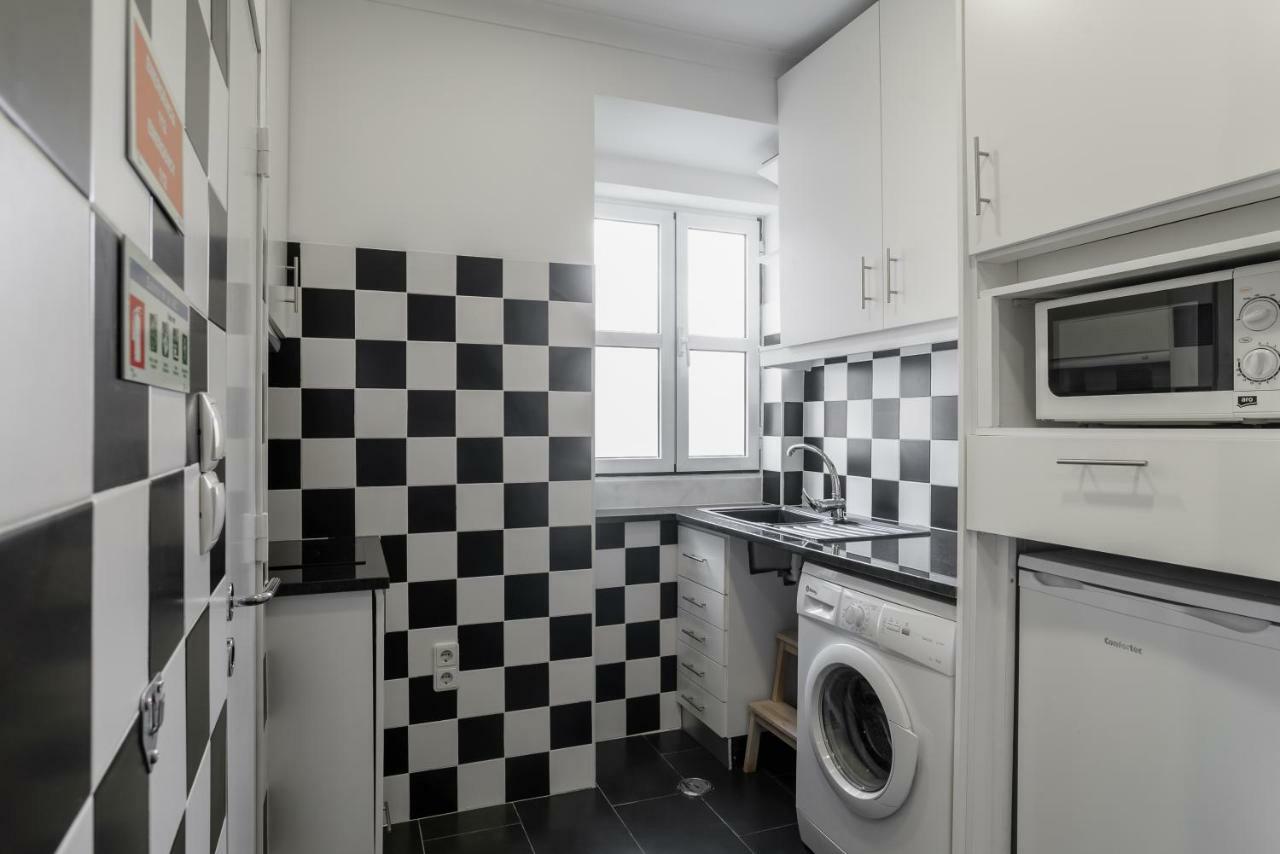 Charming Apartment- Authentic Experience In Graca Лиссабон Экстерьер фото